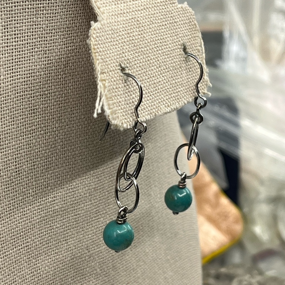 Vintage Whitney Kelly Sterling Silver Earrings with Turquoise Beads - Picture 12 of 16